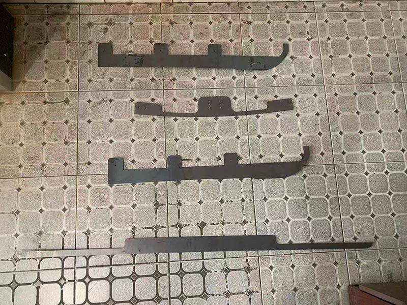 Zunhua Shengjian Fanrong Machinery Parts Co., Ltd. on itsenäisesti kehittänyt uusia tuotteita: työkaluja ja porausjikkejä vastapainorautaa varten.