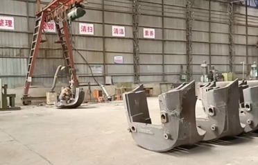 Zunhua Shengjian Prosperous Machinery Parts Co., Ltd. päivittää tarkkuusvalutuotantolinjaansa ja laajentaa ulkomaisia ​​toimituskanavia kaivoskoneiden vastapainoosille.